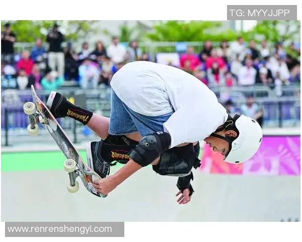 广州滑板队的速度与技巧探索:滑板运动的魅力与挑战 广州滑板队的速度与技巧探索:滑板运动的魅力与挑战