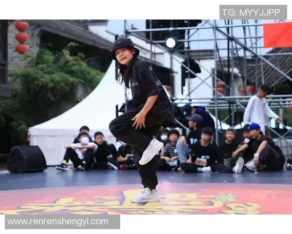 深圳街舞队引领力量变革热议街舞文化的崛起与未来发展