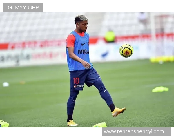 加克波：从新星崛起到足球巨星的华丽转身与未来展望