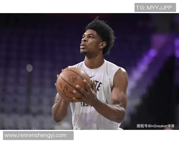 斯库特亨德森：未来篮球明星的崛起与挑战之路