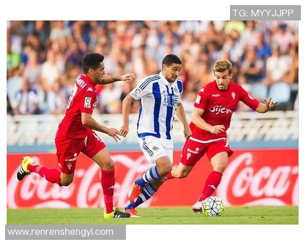 皇家社会与希洪激战正酣比分揭晓精彩瞬间回顾 皇家社会与希洪激战正酣比分揭晓精彩瞬间回顾