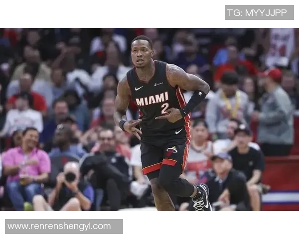 特里罗齐尔的崛起之路与NBA生涯的精彩瞬间回顾 特里罗齐尔的崛起之路与NBA生涯的精彩瞬间回顾