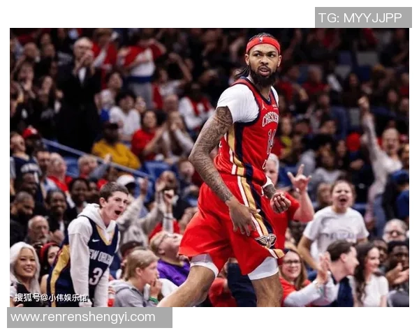 鹈鹕与太阳常规赛激战正酣球迷热情高涨期待精彩对决 鹈鹕与太阳常规赛激战正酣球迷热情高涨期待精彩对决