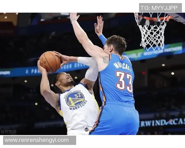 勇士与雷霆激战四月四日谁能在季后赛争夺中占得先机